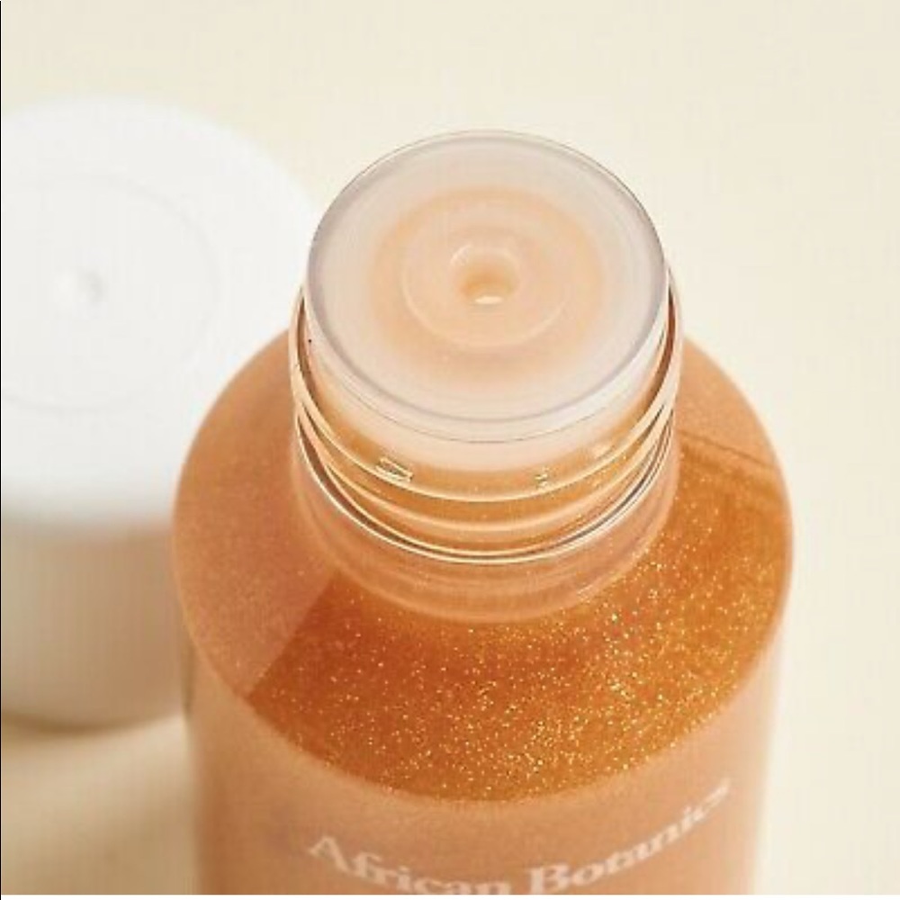2/$65 African Botanics Marula Shimmering Gold Oil - Picture 6 of 7